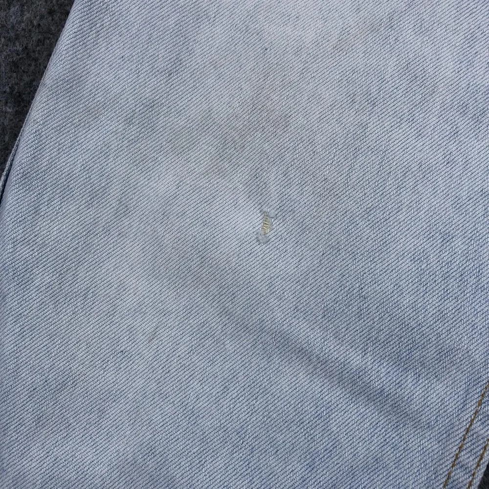 Vintage Levis 549 Jeans Mens 36x30 USA Light Wash Straight Leg 80s 90s Denim